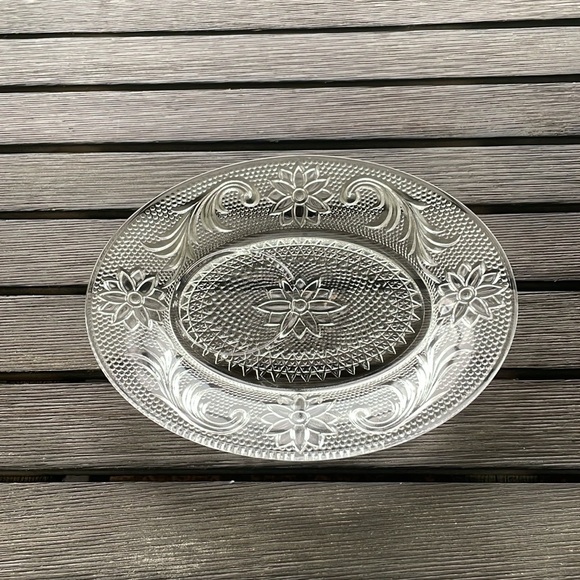COPY - Set of 4 Luncheon Plates from Indiana Glass Company. - Picture 6 of 8